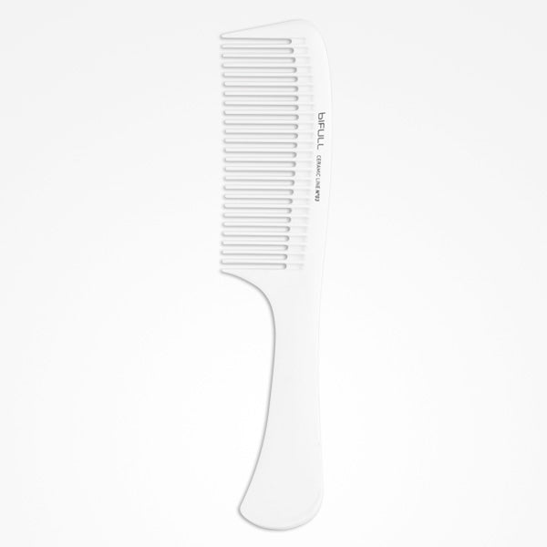 Pettine da taglio in ceramica Elma Beauty Shop con denti fini, ideale per capelli lisci e lisciati, visibile in primo piano.